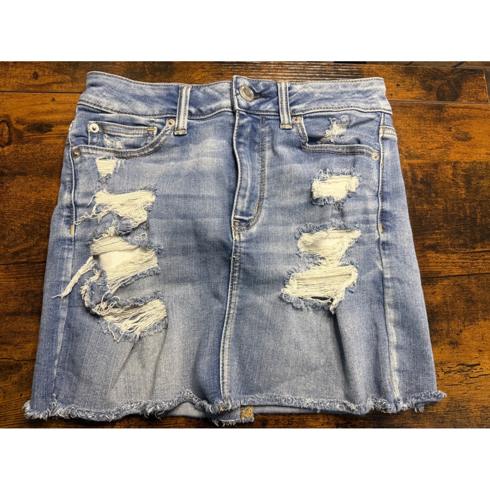 American Eagle Denim Skirt Womens 4 Blue Distressed Hi-Rise Mini‎ Raw Hem
